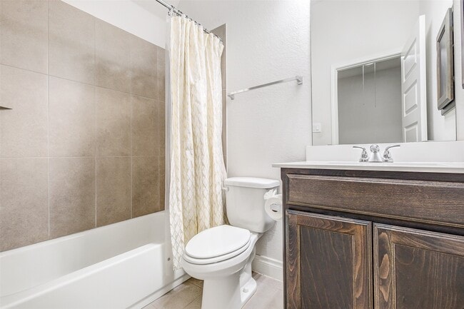 Building Photo - 10835 High Red Mesa