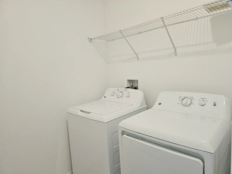 Building Photo - 10824 Keato Bch Ct