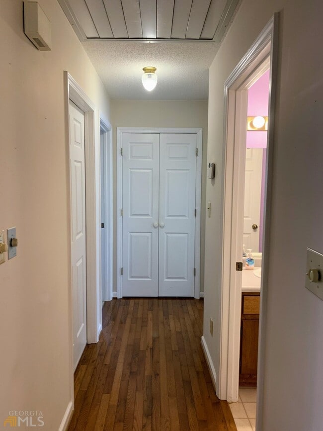 Building Photo - 363 Goose Creek Ln