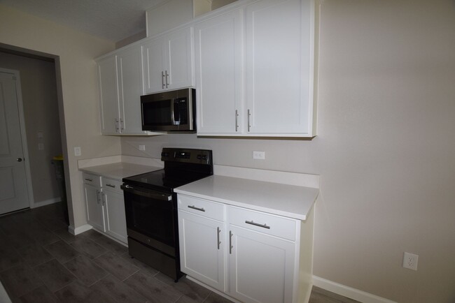 Building Photo - 8096 Cherrystone St