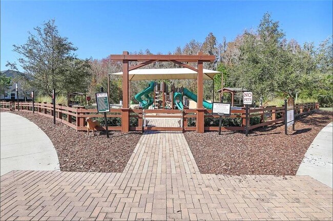 Building Photo - 1615 Hubbell Rd