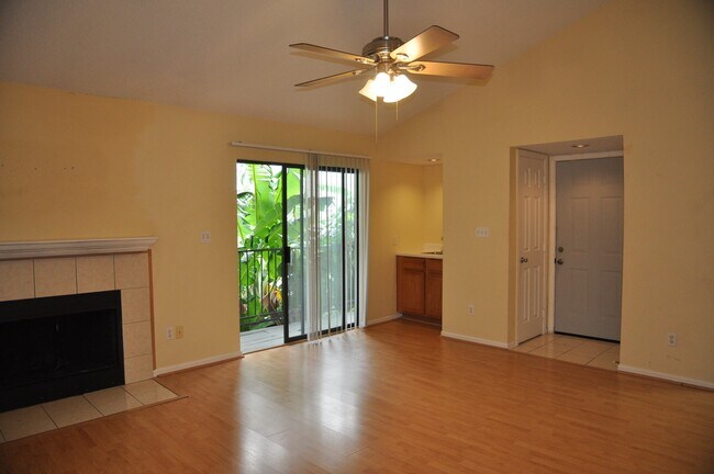 Building Photo - 3754 Tanglewilde St