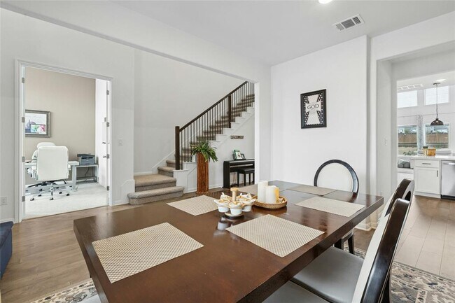 Building Photo - 2456 Capestrano Cir