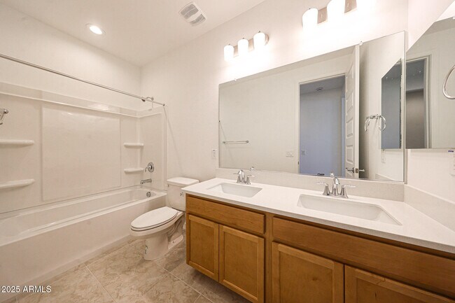 Building Photo - 25180 N 172nd Dr