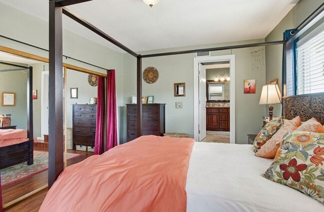 Building Photo - Beautifully Maintained Single-Level Home in La Mesa — 3 Bed / 2 Bath | 1,627 Sq Ft