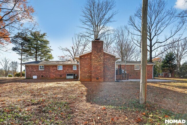 Building Photo - Spacious 4BR House in Mooresville