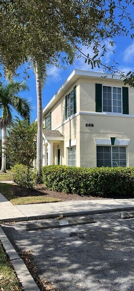 Building Photo - 268 Cape Harbour Loop