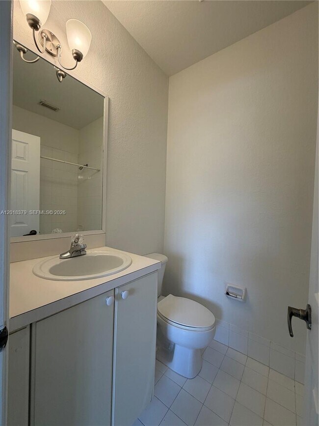 Building Photo - 10777 NW 84th Ln
