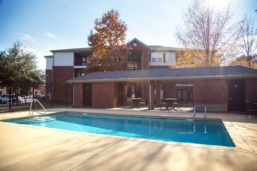 Hallmark at Garden Parkway 815 Garden Pky Tuscaloosa AL 35405