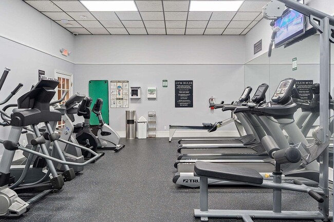 Building Photo - 4280 Galt Ocean Dr