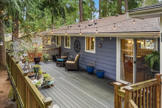 Building Photo - 12030 NE 144th St