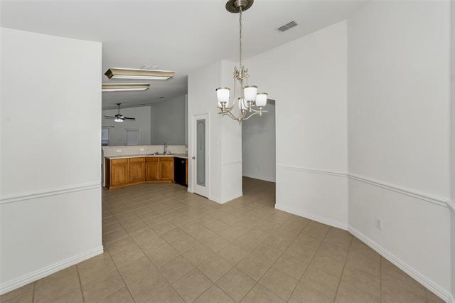 Building Photo - 10117 Sourwood Dr