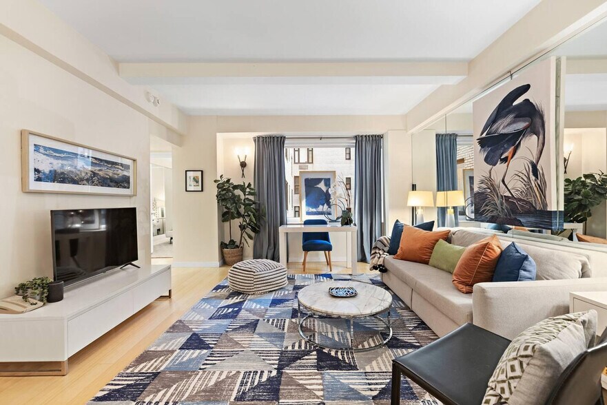 Primary Photo - 146 W 57th St