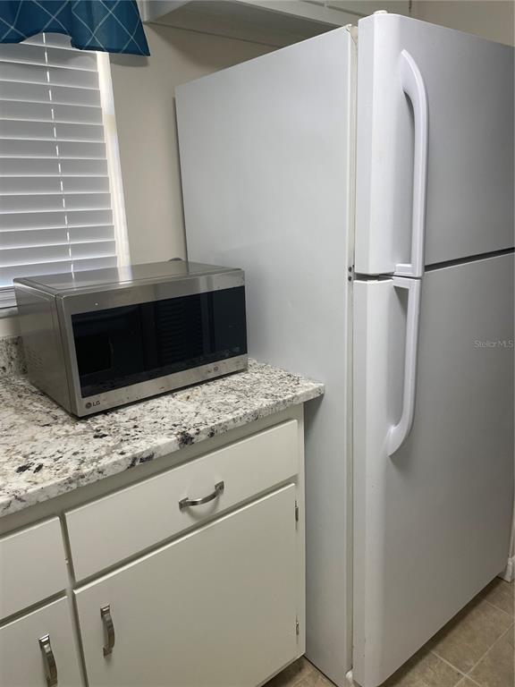 Building Photo - 7701 Starkey Rd