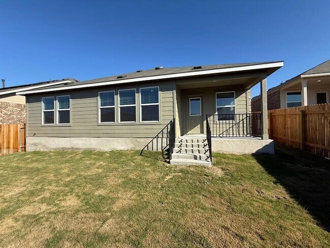 Building Photo - 263 Magalia Ln
