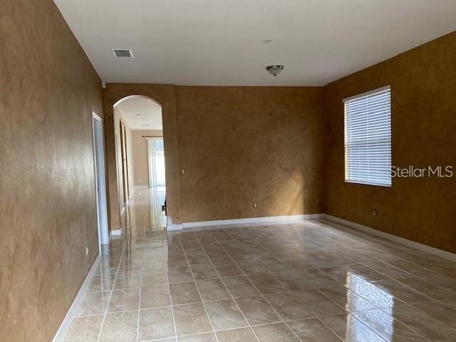 Building Photo - 4905 Alavista Dr