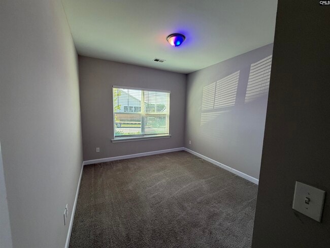 Building Photo - 764 Ruskin Dr