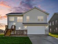 Building Photo - 808 Windam Dr