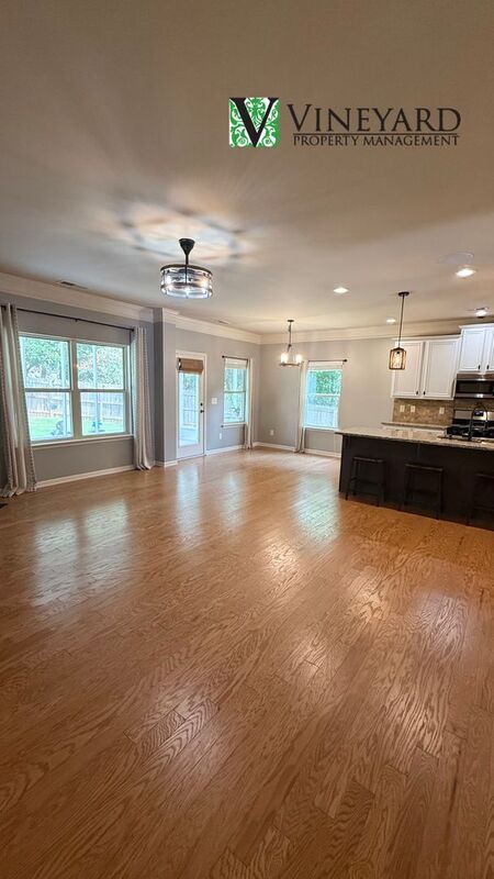 Building Photo - 303 Cherokee Reserve Ct