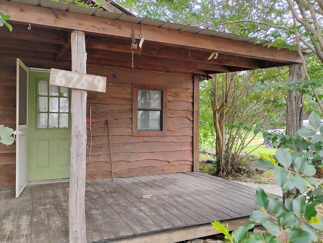 Building Photo - 6759 TX-105