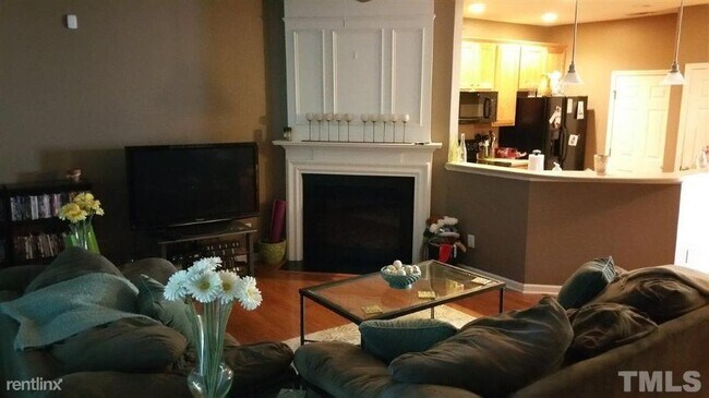 Building Photo - 3 br, 2.5 bath House - 4247 Camden Woods Ct