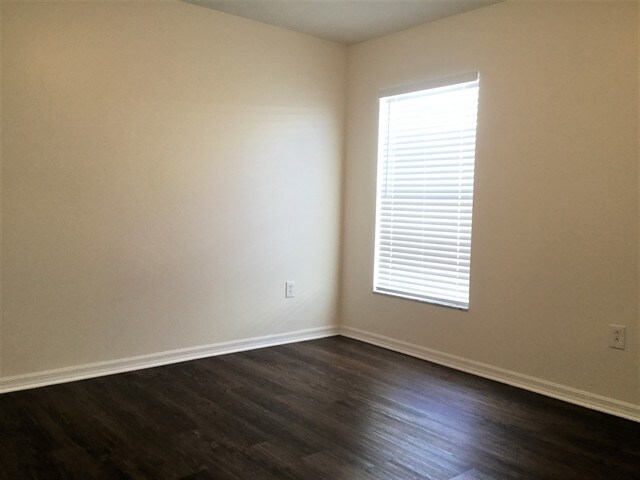 Building Photo - 3319 Benson Park Blvd