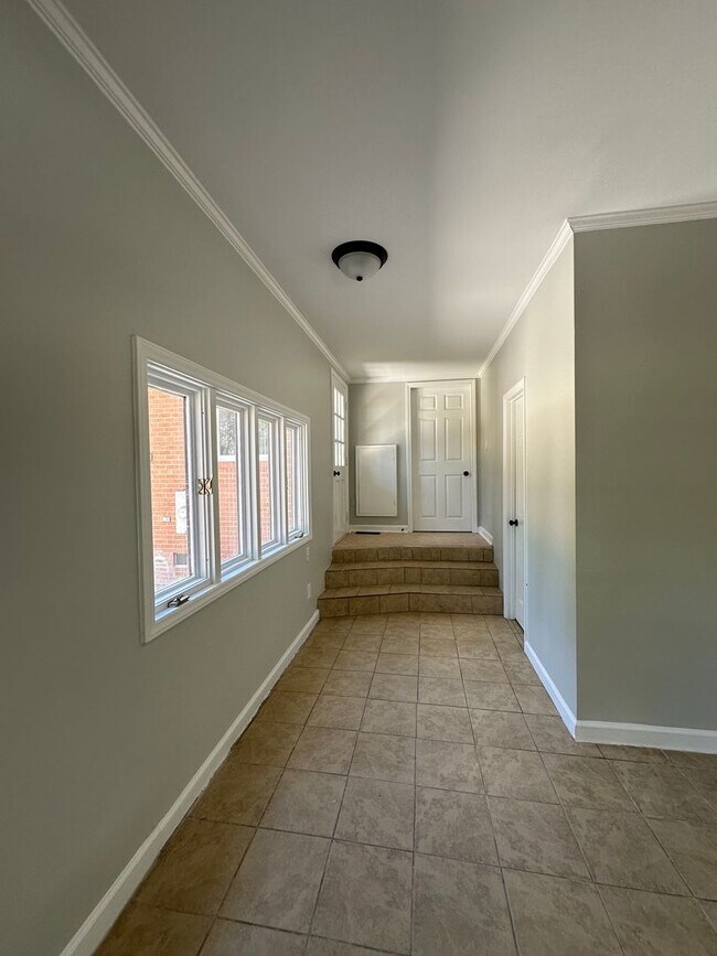 Building Photo - Fully Renovated Home with Unmatched Character