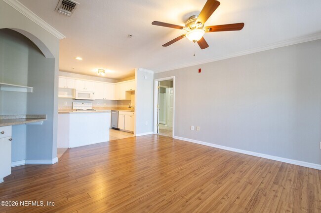 Building Photo - 3591 Kernan Blvd S