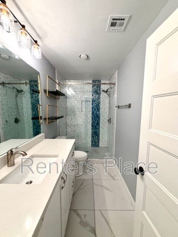 Building Photo - 415 S Victor Ave