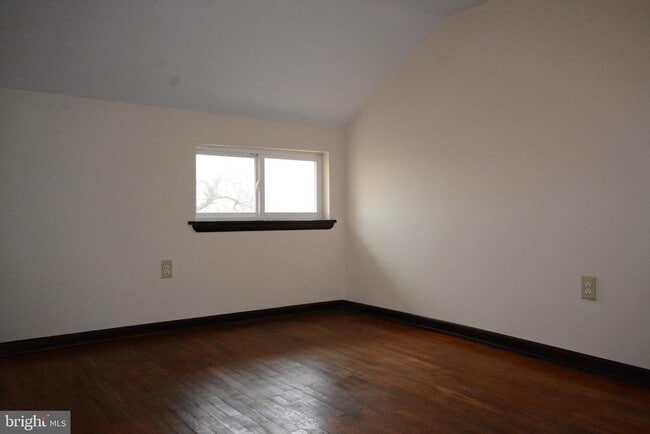 Building Photo - 8838 Longs Mill Rd