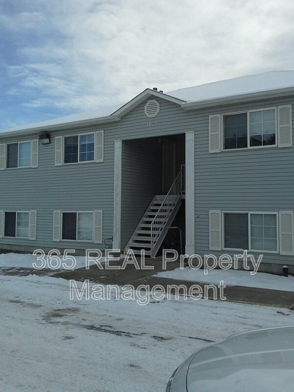 Building Photo - 3625 Centennial Cir