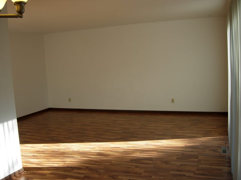 Building Photo - 2200 Frisch Rd