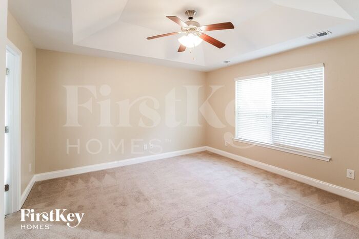 Building Photo - 122 Netherfield Dr