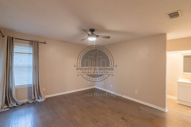 Building Photo - 1181 Tumbleweed Run