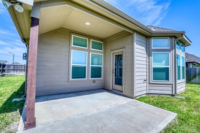 Building Photo - 6647 Northchester Dr