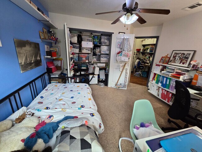Building Photo - 15417 Meadow Pass
