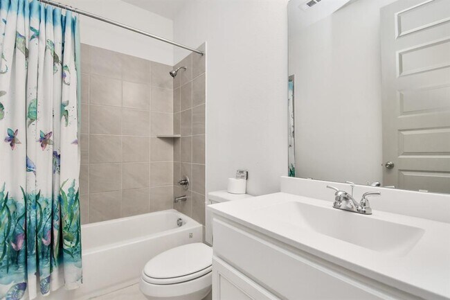 Building Photo - 8726 Marina Alto Ln
