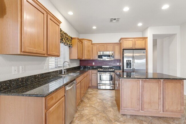 Building Photo - Nice East Mesa Home!