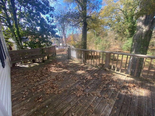 Building Photo - "Get ready to step into your new dream home – it's all set and waiting for you!"