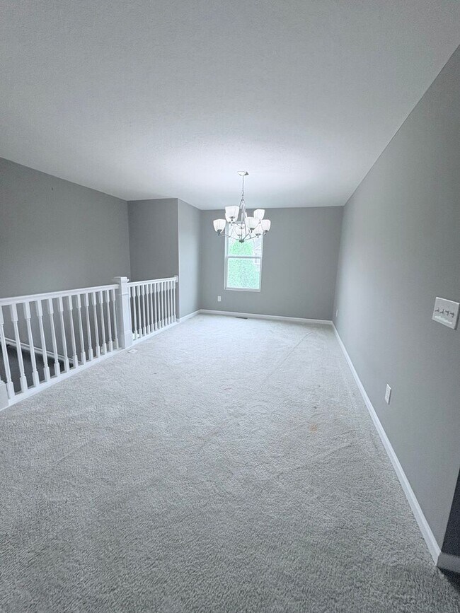 Building Photo - Stunning 3-bedroom, 3.5-bathroom home in Reynoldsburg