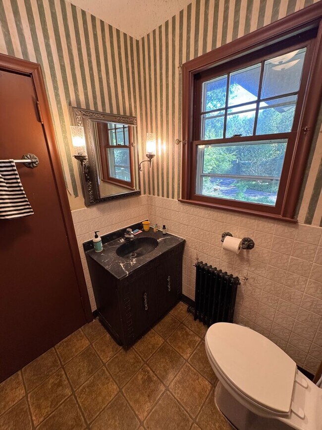 Building Photo - AVAILABLE NOW - Very Spacious, Unique, and Original Birchwood Village Home; Walking Distance to t...