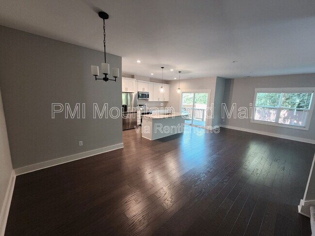 Building Photo - 16 Alice Clement Ln