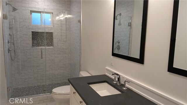 Building Photo - 1858 Euclid Ave