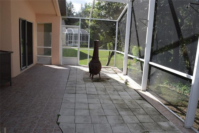 Building Photo - 2393 Paulette Dr