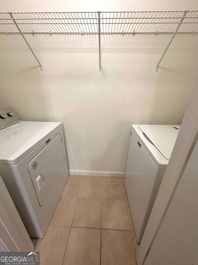 Building Photo - 1222 Westchester Ridge NE