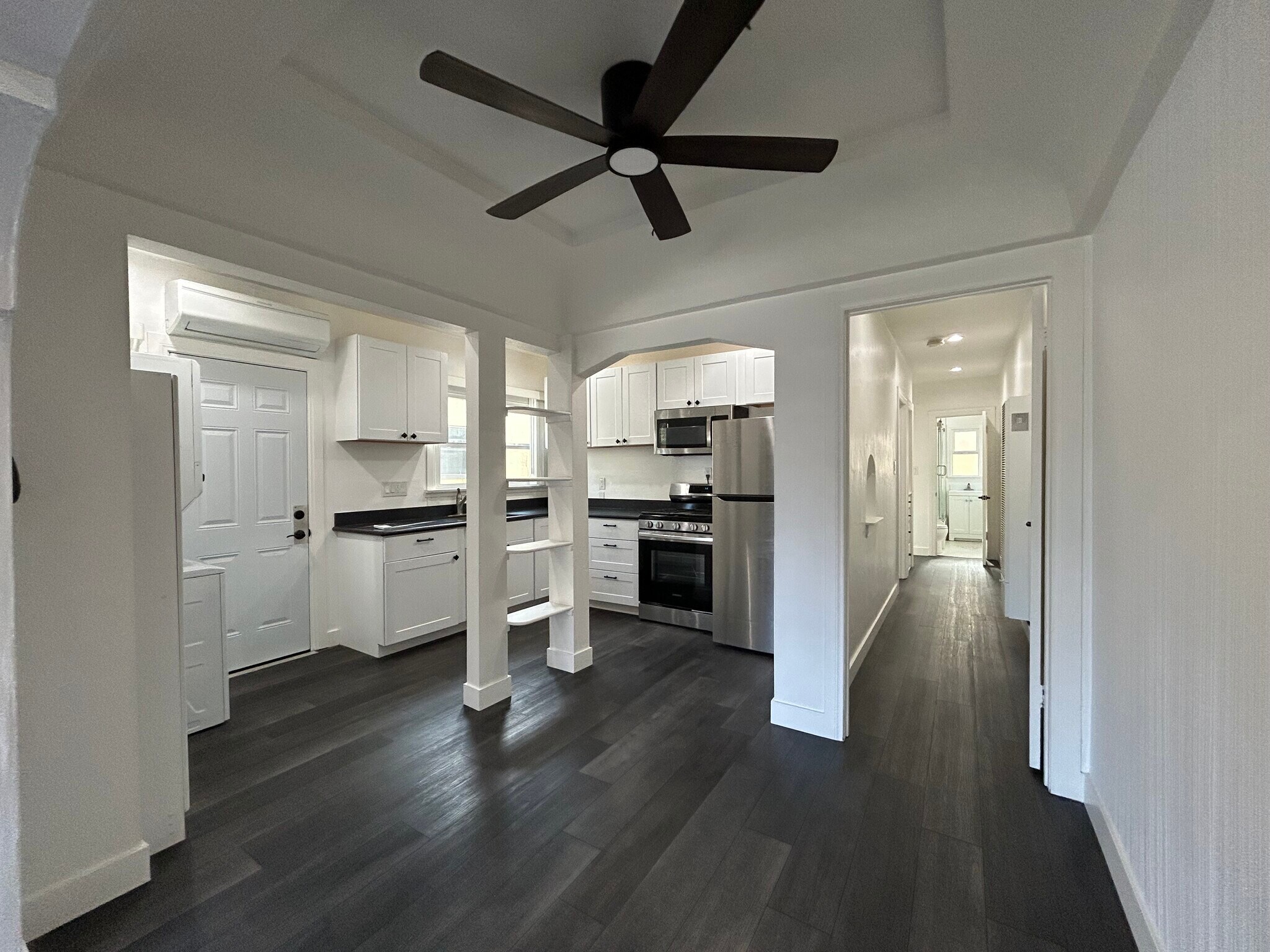 Building Photo - 3308 Glenhurst Ave