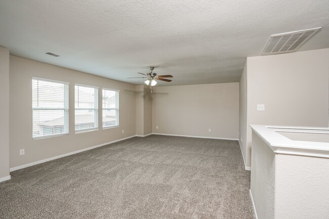 Building Photo - 14815 Hillside Woods Ct