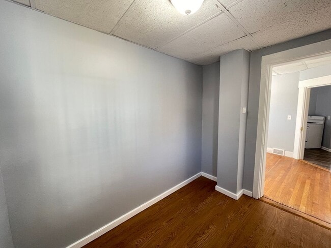 Building Photo - 29 Pennacook St