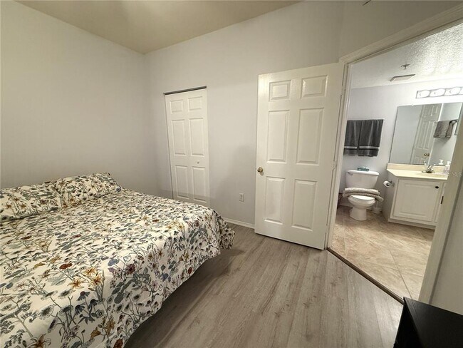 Building Photo - 10764 70th Ave N