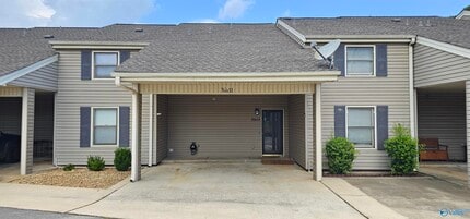 Building Photo - 512 Market St NE